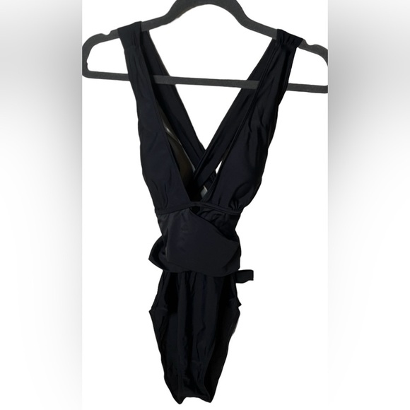NWT Holipick Women’s One Piece Swimsuit - Picture 1 of 5